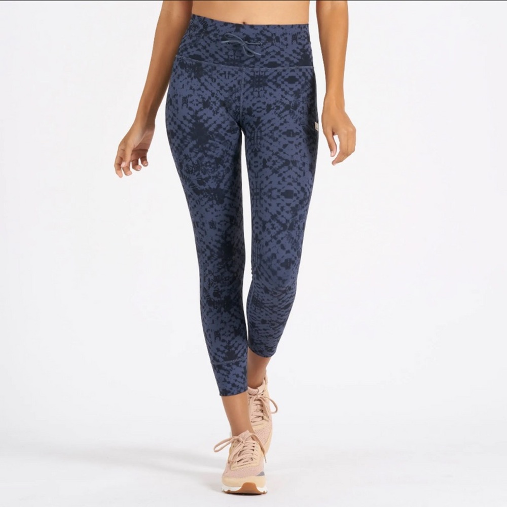 Vuori Daily Leggings in color Ocean Shibori- Size XS